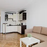 Pionow Rodzinne Urocza 10 Apartamento