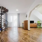 Pionow Rodzinne Urocza 10 *