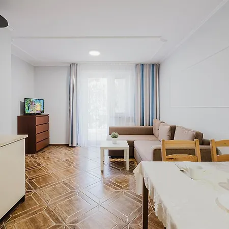 Pionow Rodzinne Urocza 10 *