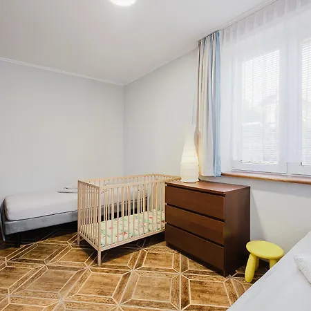 Pionow Rodzinne Urocza 10 *