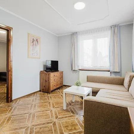 Pionow Rodzinne Urocza 10 Appartement Krynica Morska