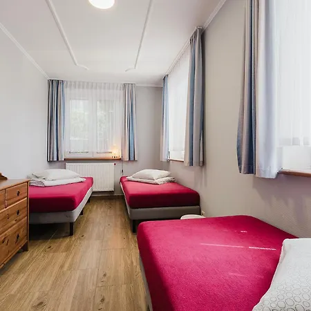 Pionow Rodzinne Urocza 10 *