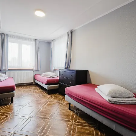 Pionow Rodzinne Urocza 10 Krynica Morska