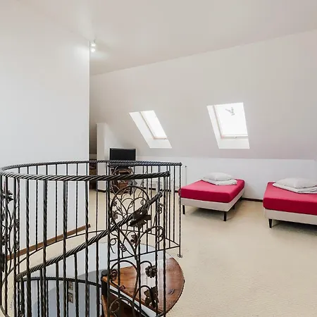 Apartament Pionow Rodzinne Urocza 10 *