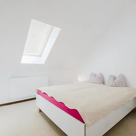 Pionow Rodzinne Urocza 10 Apartmán *