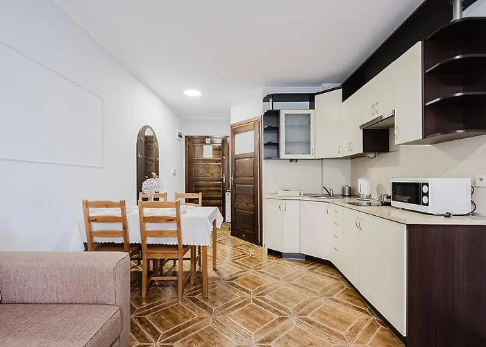 Pionow Rodzinne Urocza 10 Krynica Morska