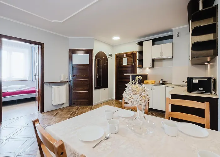 Apartamento Pionow Rodzinne Urocza 10 *