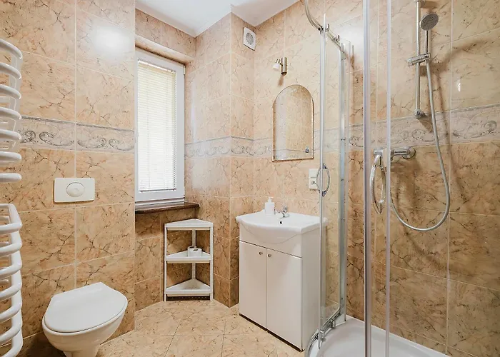 Pionow Rodzinne Urocza 10 Krynica Morska