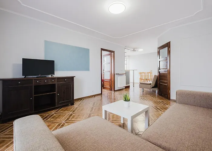 Pionow Rodzinne Urocza 10 Krynica Morska