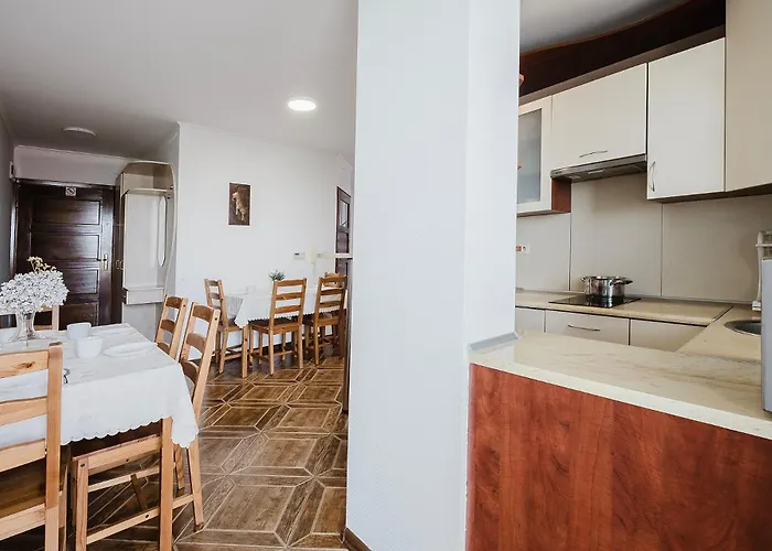 Pionow Rodzinne Urocza 10 Apartmán *